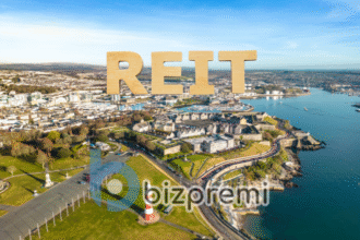 Makarora And Ares in $2.1B Deal for Plymouth REIT